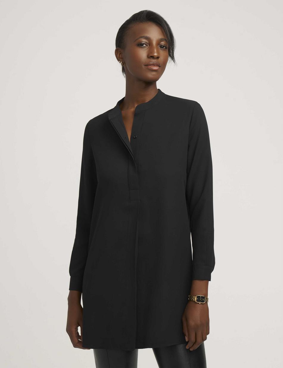 Black Anne Klein Pop-Over Blouse With Covered Placket And Side Slits Petite | SNZVO86270