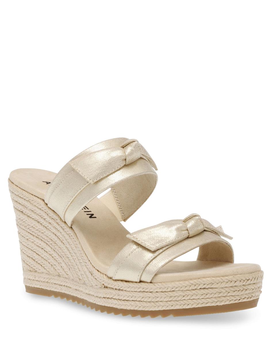 Gold Anne Klein Wiona Wedges | NZXMI14203