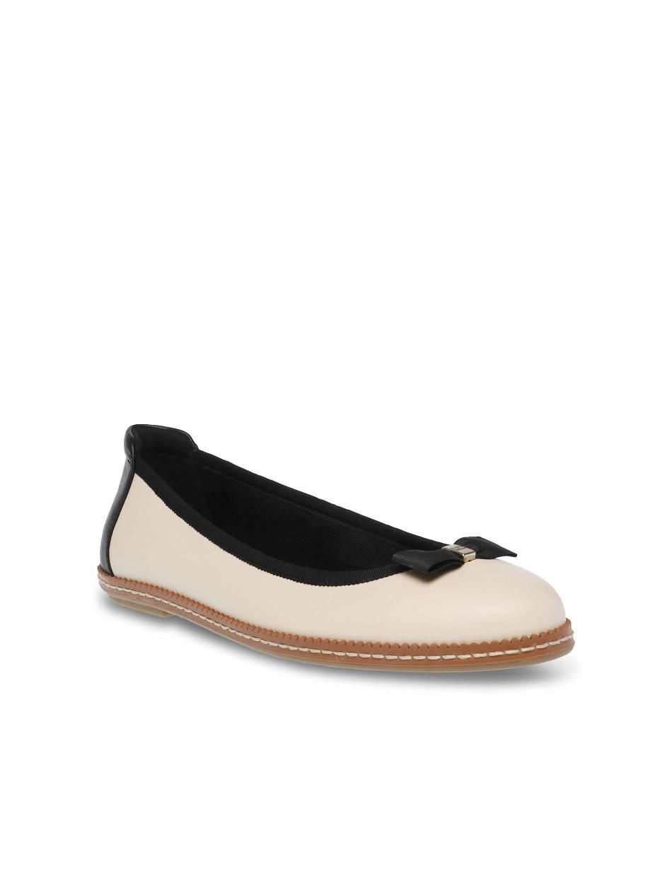 White / Black Anne Klein Ember Flats | NZNZX55264